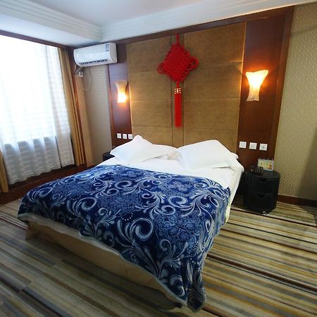 Tianzhi Hotel Harbin Exterior foto