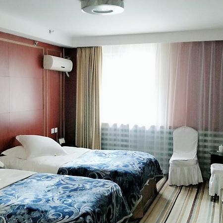 Tianzhi Hotel Harbin Exterior foto