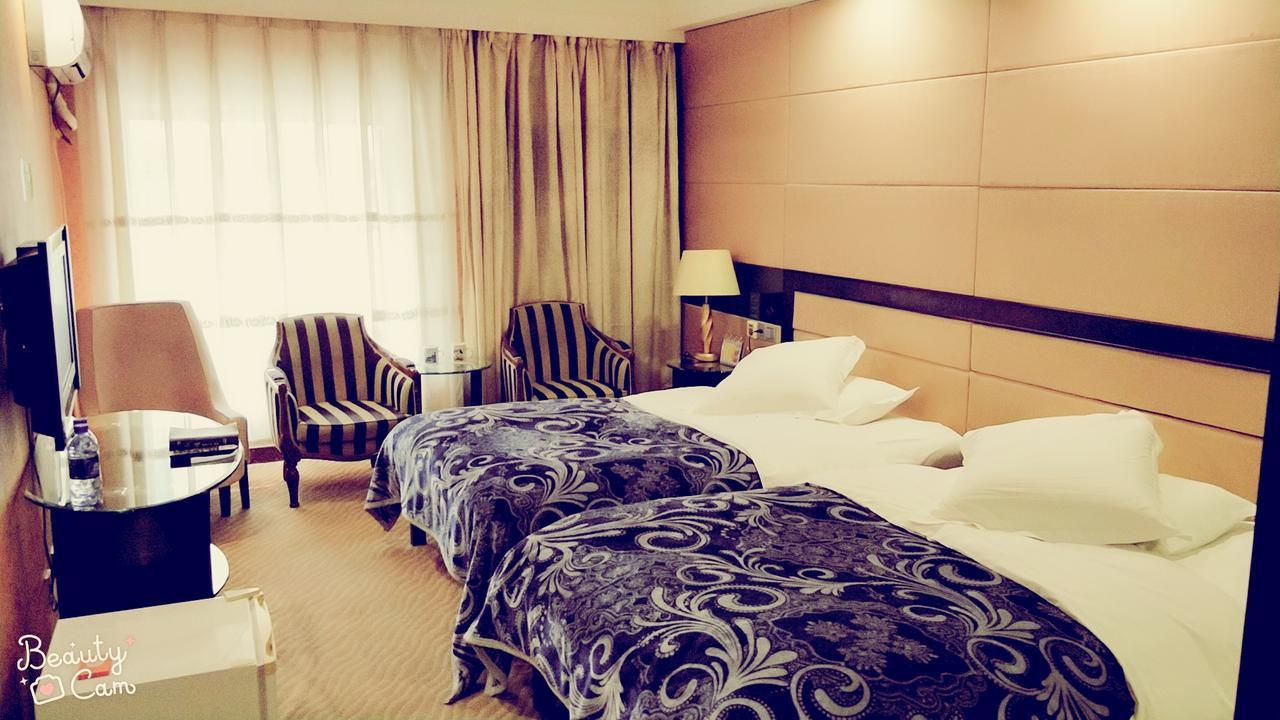 Tianzhi Hotel Harbin Exterior foto