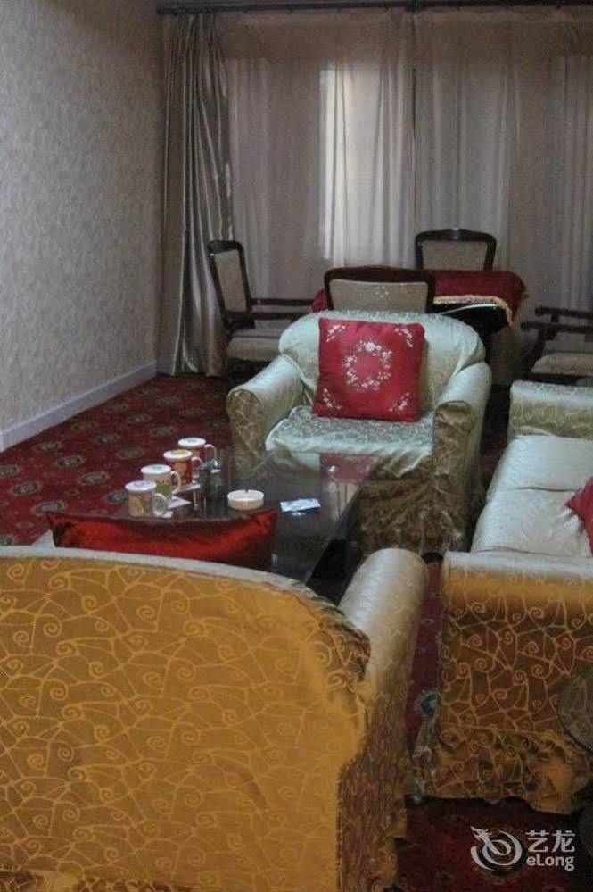 Tianzhi Hotel Harbin Exterior foto